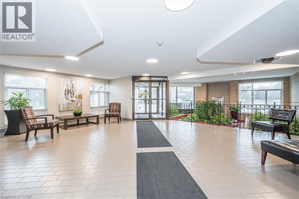












8 CHRISTOPHER Court Unit# 507

,
Guelph,




Ontario
N1G4N7

