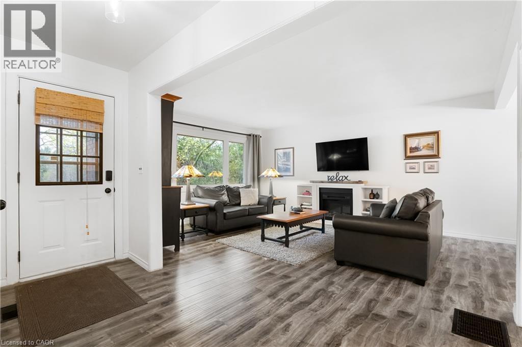












5373 WELLINGTON RD 29

,
Guelph/Eramosa,




Ontario
N0B2K0

