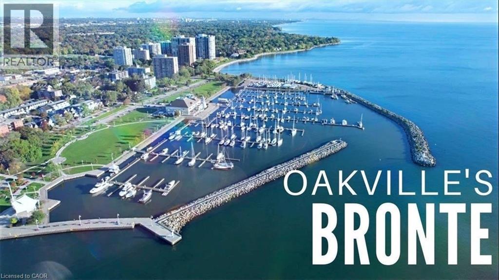 












120 BRONTE Road Unit# 3

,
Oakville,




Ontario
L6L3C1

