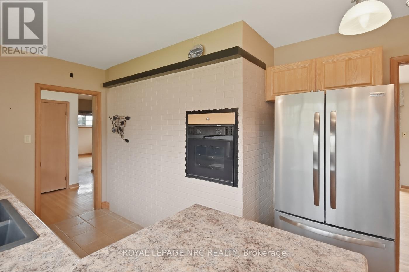 












53 PEARSON ROAD

,
Welland (Cooks Mills),




Ontario
L3B5N4

