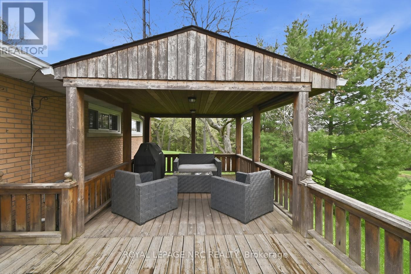 












53 PEARSON ROAD

,
Welland (Cooks Mills),




Ontario
L3B5N4

