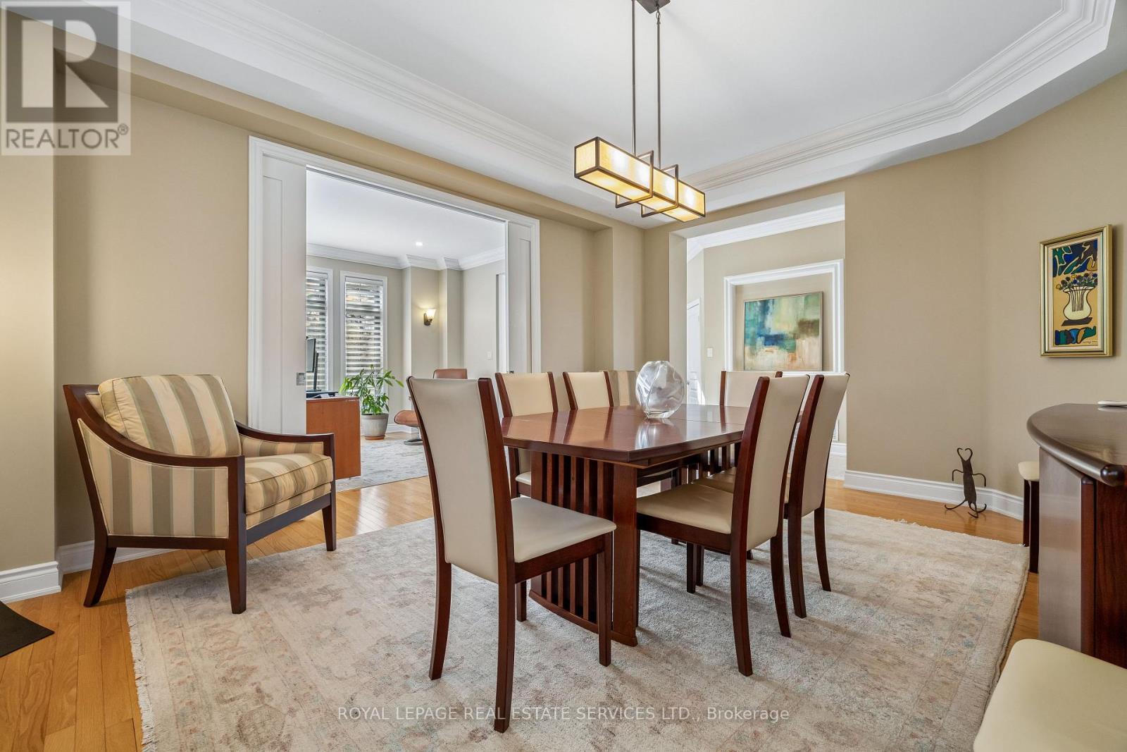 












1020 VALLEY CREST CIRCLE

,
Oakville,




Ontario
L6H6W8

