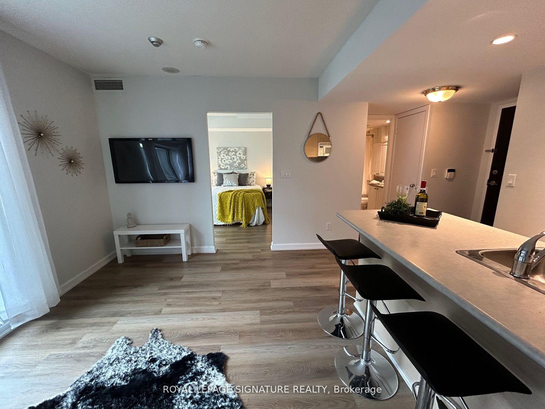 









8


Park

Road, 1502,
Toronto,




ON
M4W 3S5

