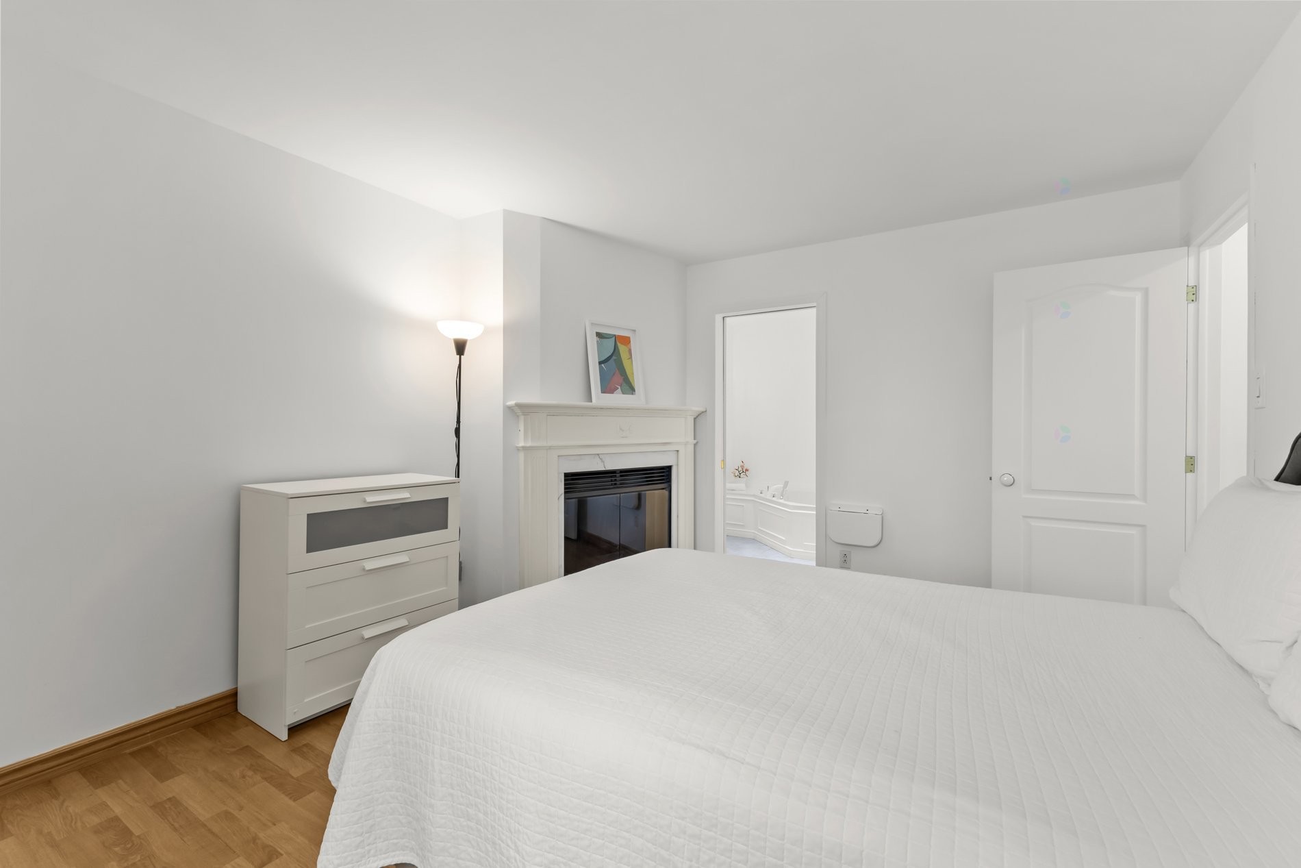 









174


Rue du Niagara

,
Kirkland,




QC
H9J2Y9


