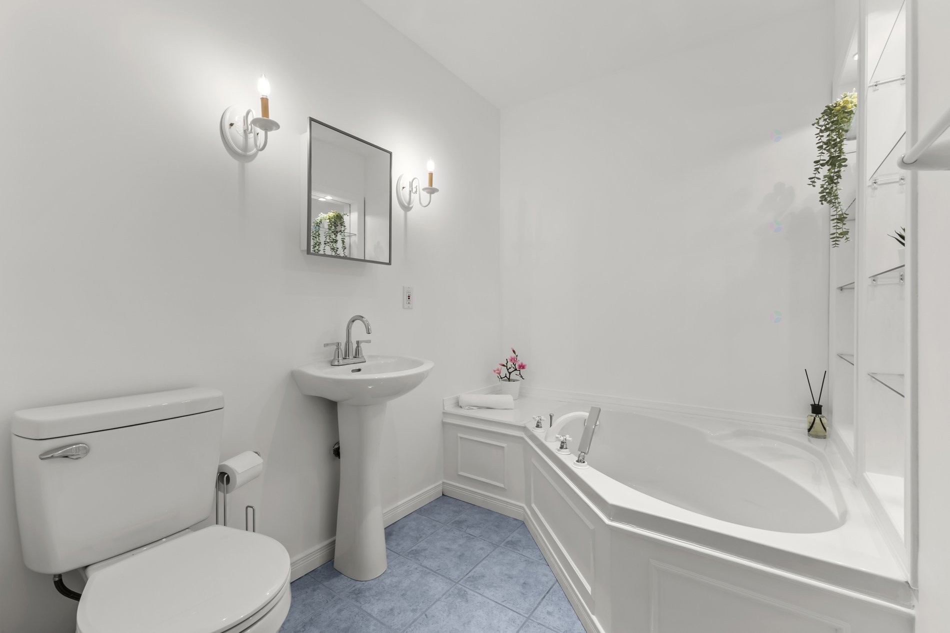 









174


Rue du Niagara

,
Kirkland,




QC
H9J2Y9

