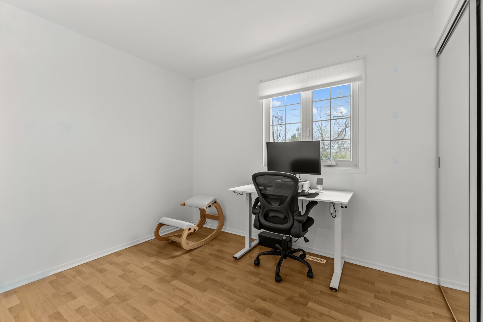 









174


Rue du Niagara

,
Kirkland,




QC
H9J2Y9

