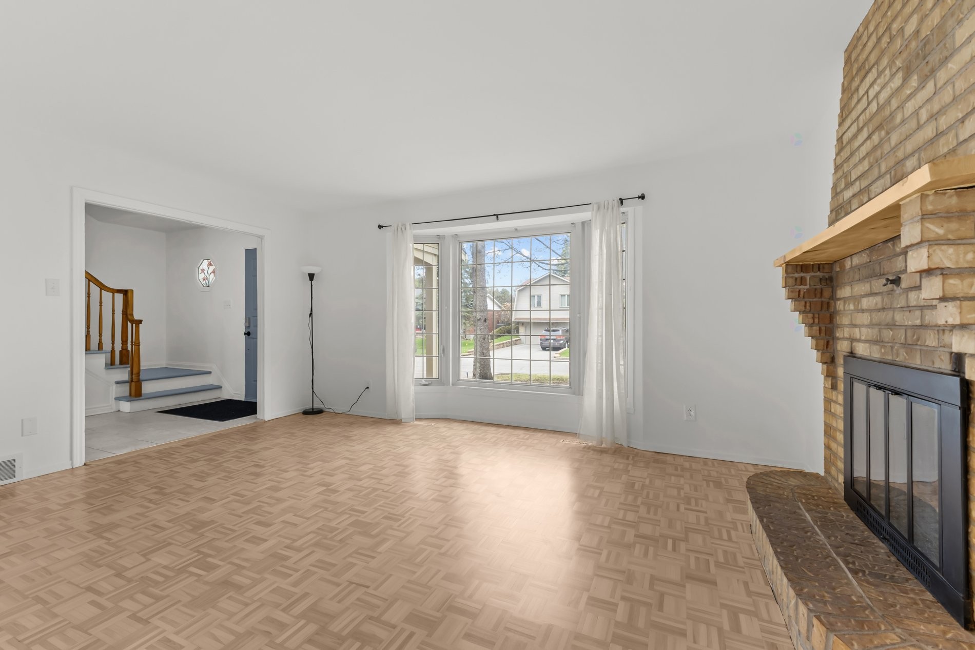 









174


Rue du Niagara

,
Kirkland,




QC
H9J2Y9

