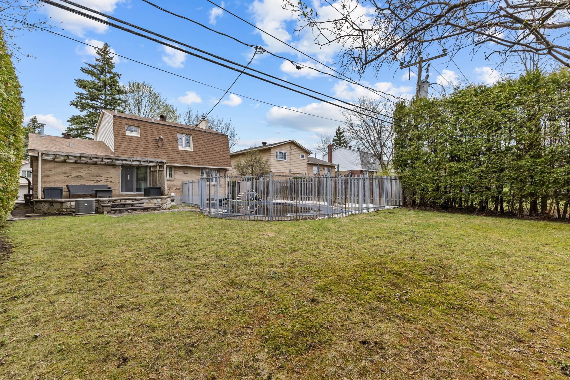 









174


Rue du Niagara

,
Kirkland,




QC
H9J2Y9

