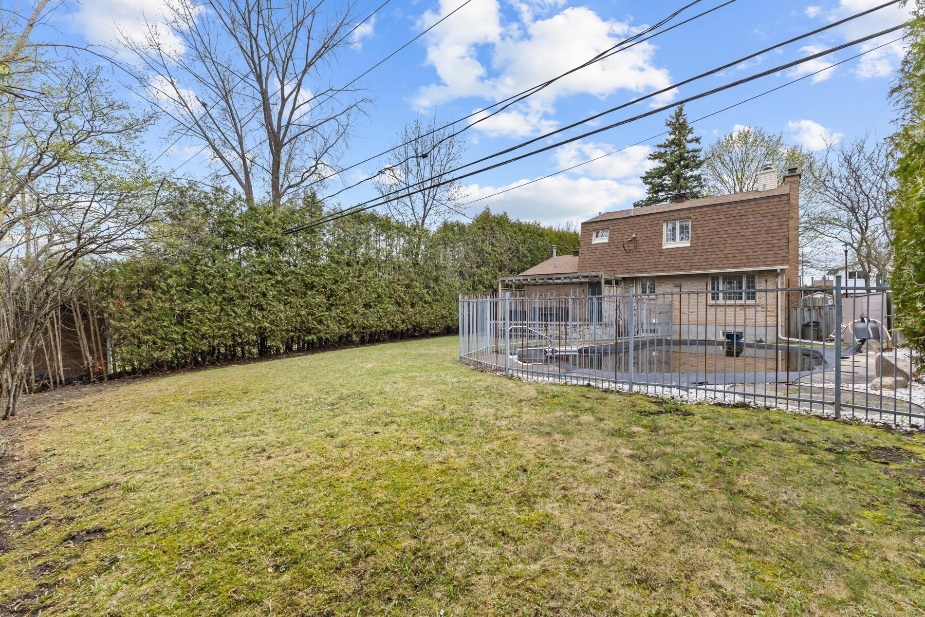 









174


Rue du Niagara

,
Kirkland,




QC
H9J2Y9

