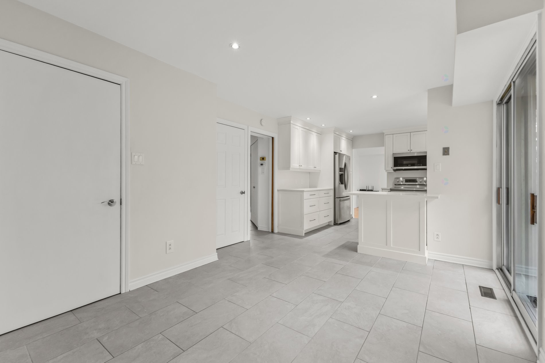 









174


Rue du Niagara

,
Kirkland,




QC
H9J2Y9

