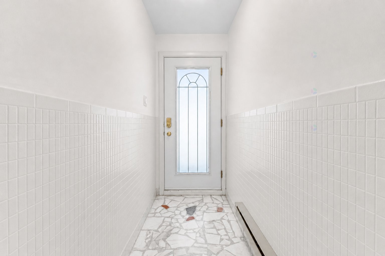 









6220

 - 6222A


Rue de Lachenaie

,
Montréal (Saint-Léonard),




QC
H1S1P3

