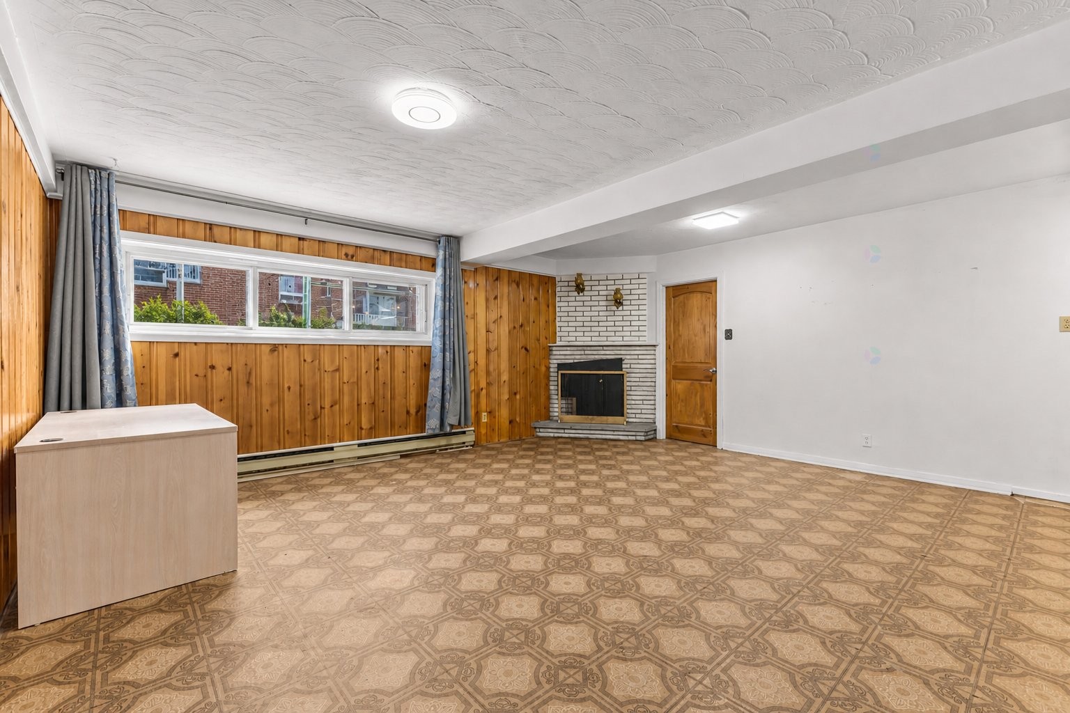 









6220

 - 6222A


Rue de Lachenaie

,
Montréal (Saint-Léonard),




QC
H1S1P3

