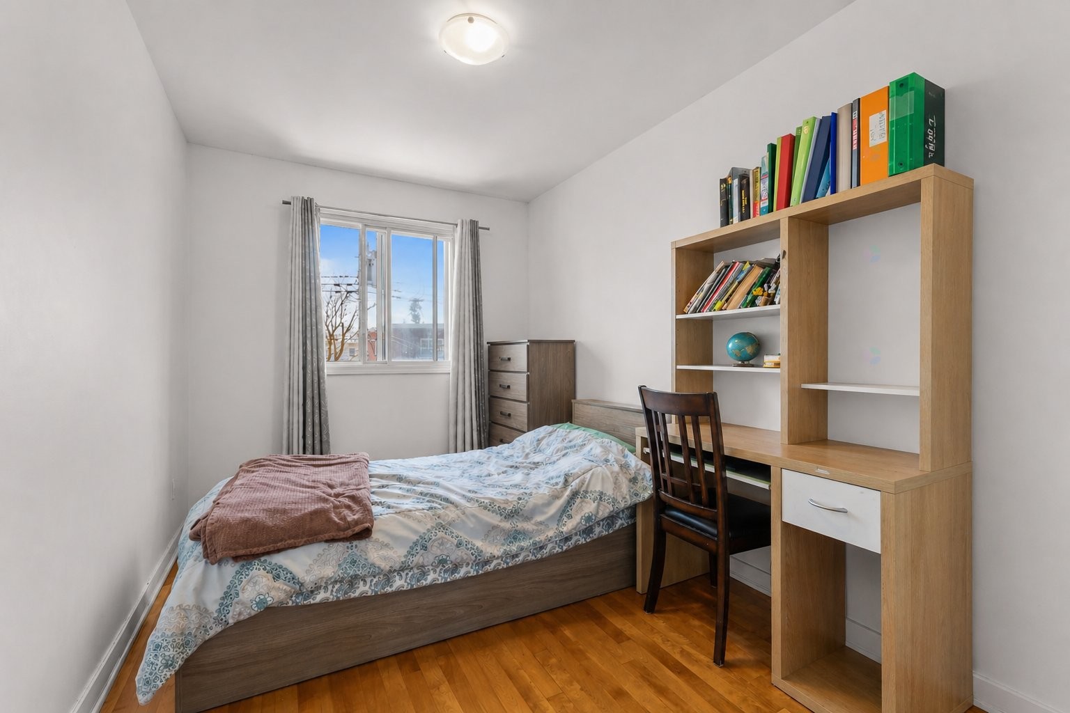 









6220

 - 6222A


Rue de Lachenaie

,
Montréal (Saint-Léonard),




QC
H1S1P3

