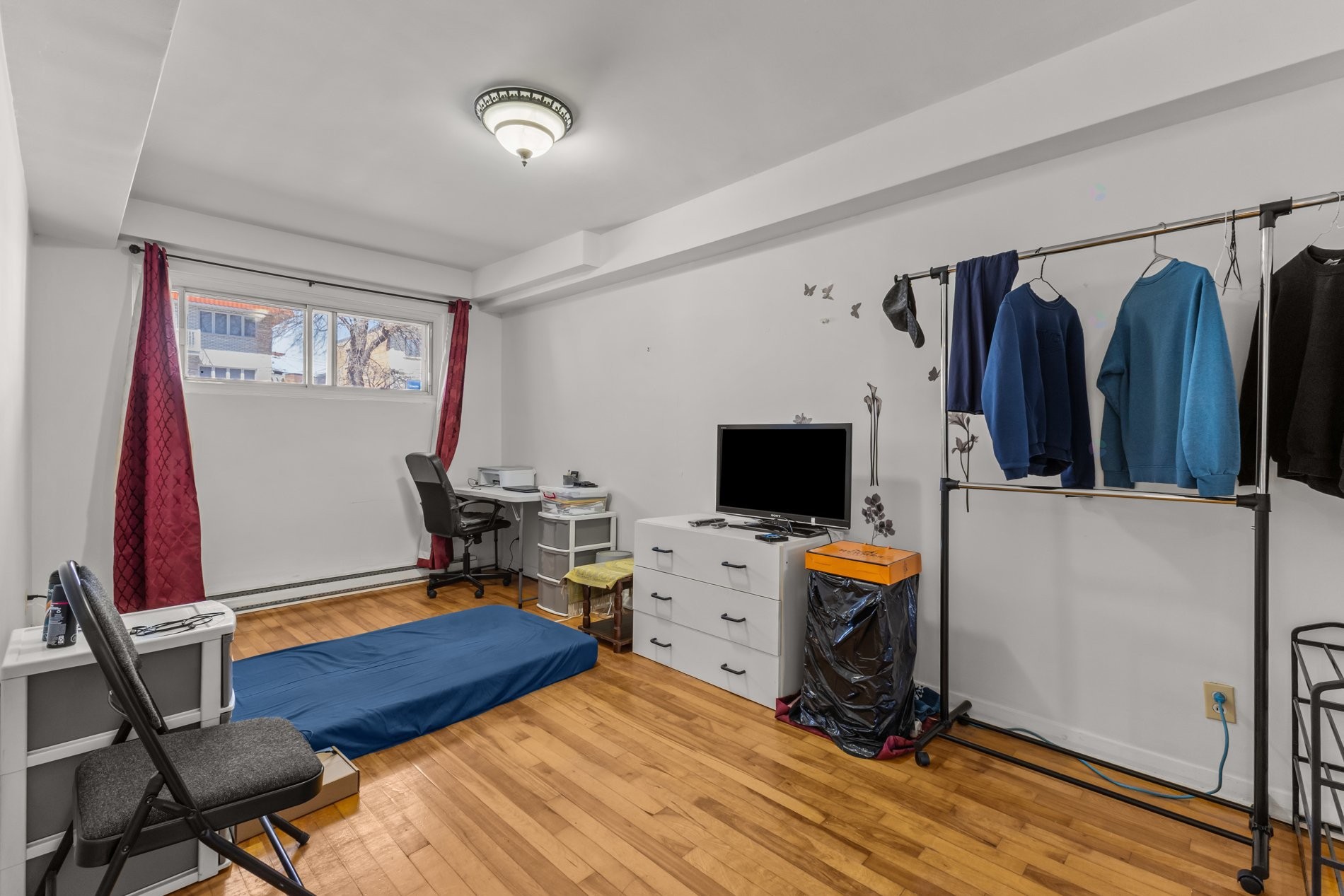 









6220

 - 6222A


Rue de Lachenaie

,
Montréal (Saint-Léonard),




QC
H1S1P3

