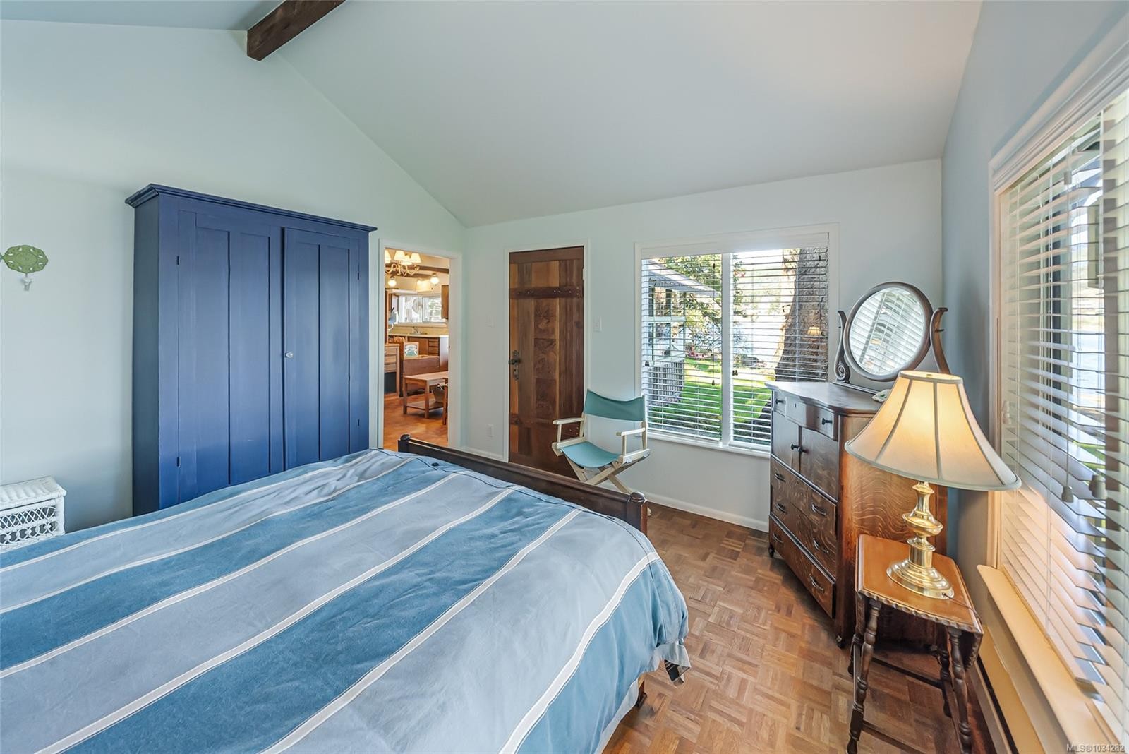 









970


Sea Fern

Lane,
Mudge Island,




BC
V0R 1X0

