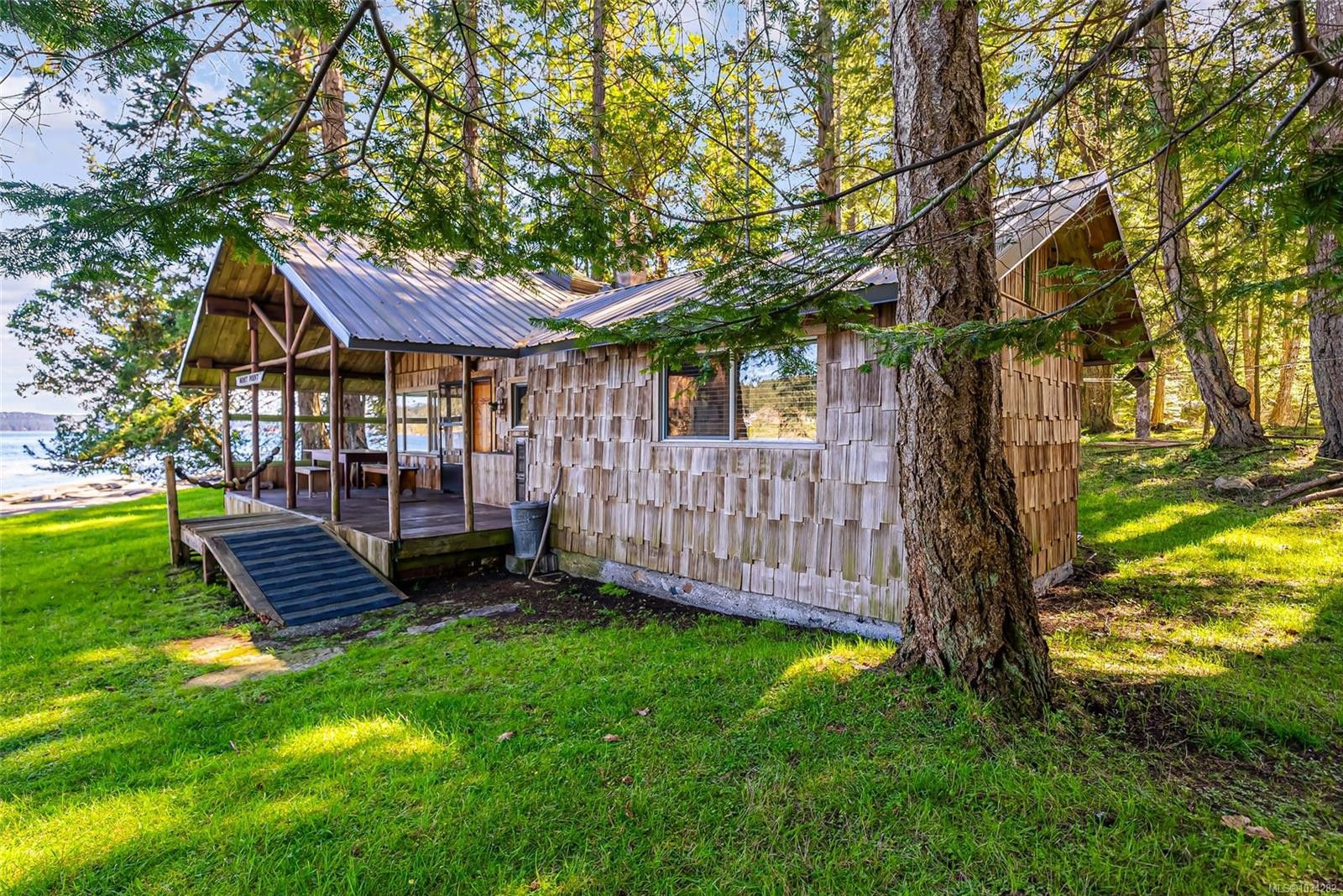 









970


Sea Fern

Lane,
Mudge Island,




BC
V0R 1X0

