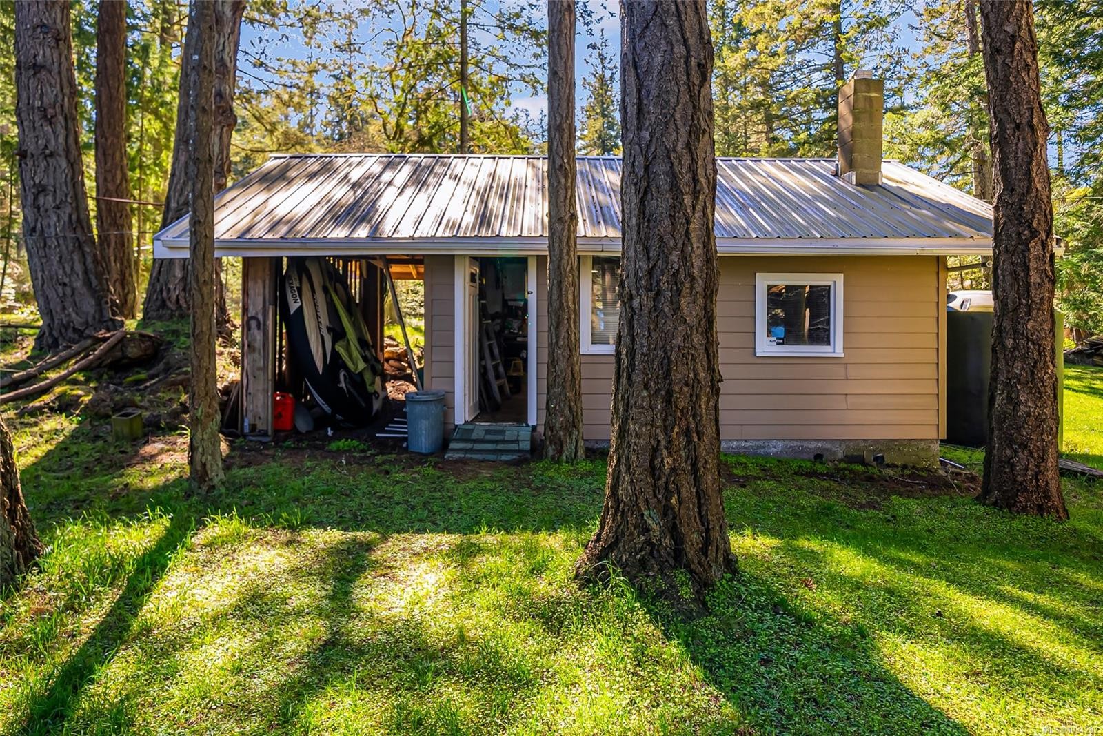 









970


Sea Fern

Lane,
Mudge Island,




BC
V0R 1X0

