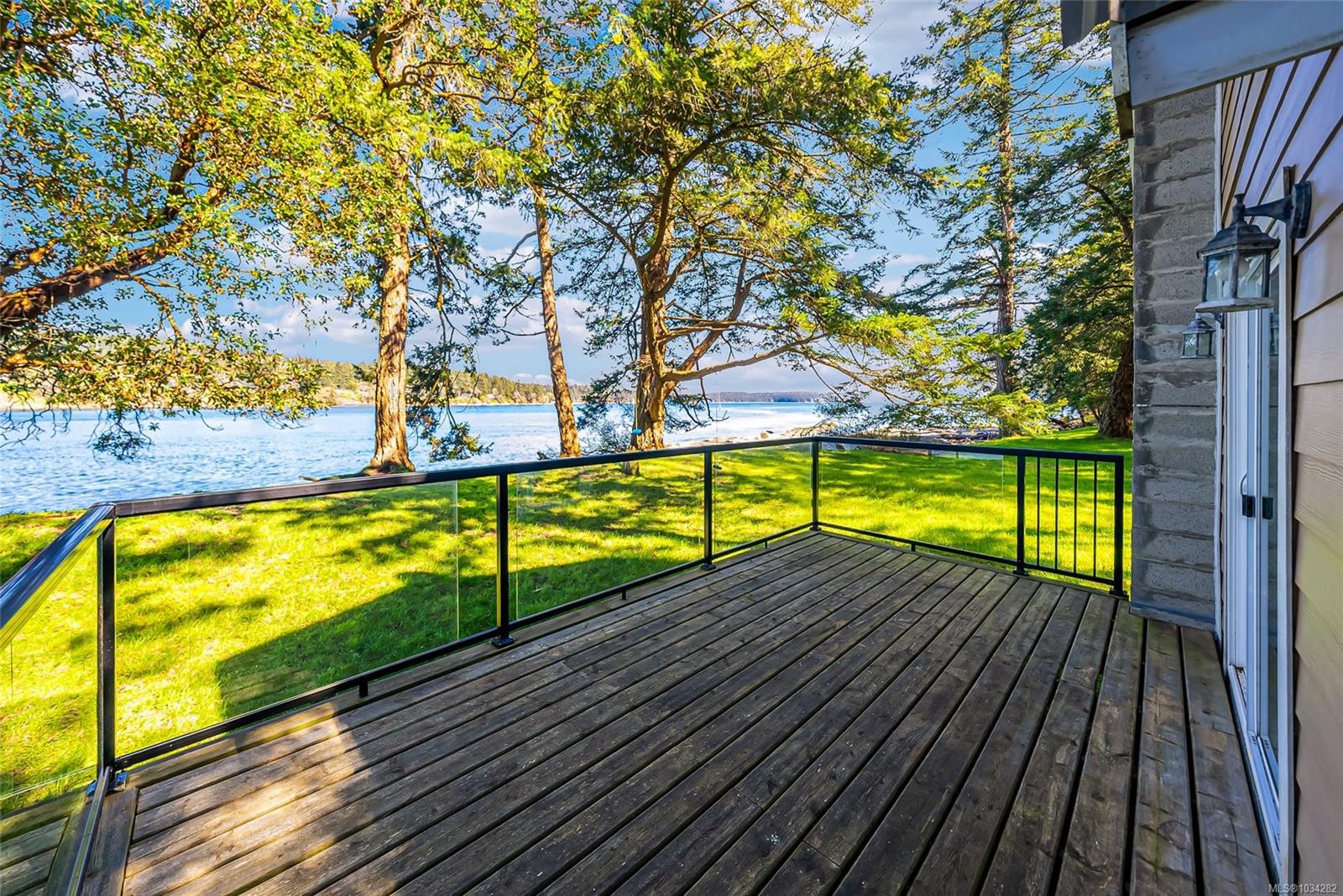 









970


Sea Fern

Lane,
Mudge Island,




BC
V0R 1X0

