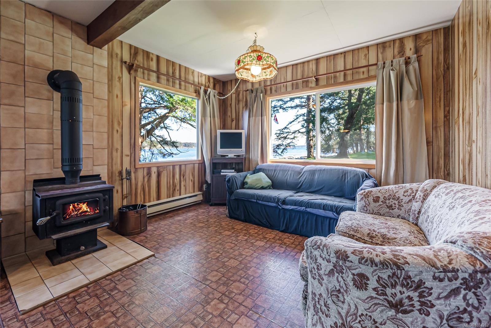 









970


Sea Fern

Lane,
Mudge Island,




BC
V0R 1X0

