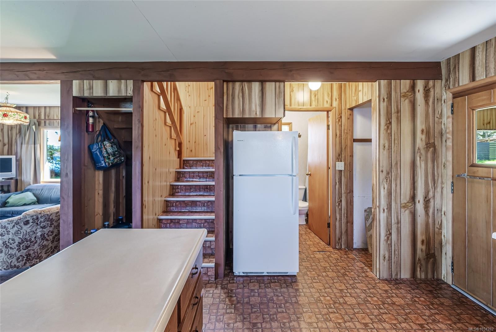 









970


Sea Fern

Lane,
Mudge Island,




BC
V0R 1X0

