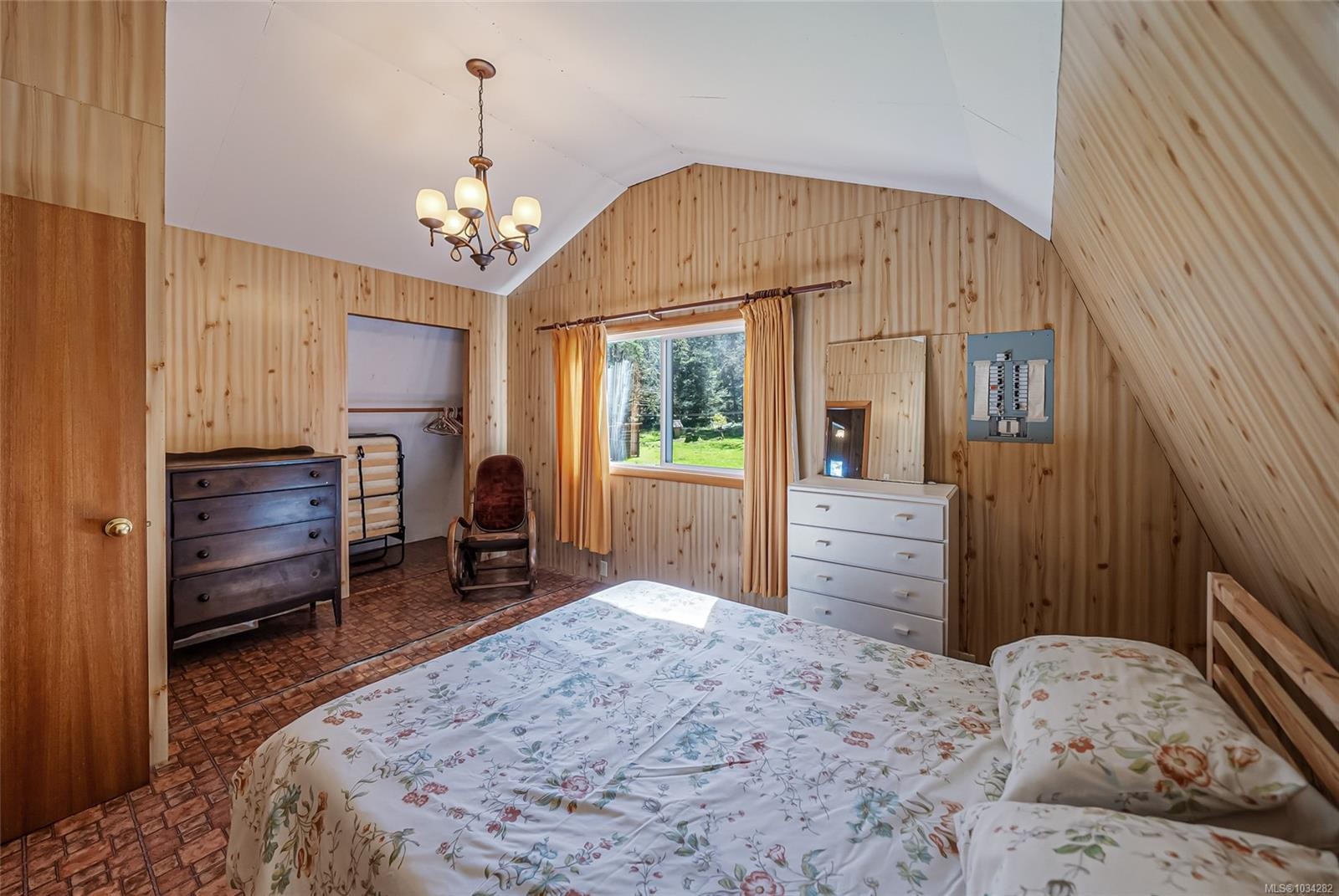 









970


Sea Fern

Lane,
Mudge Island,




BC
V0R 1X0

