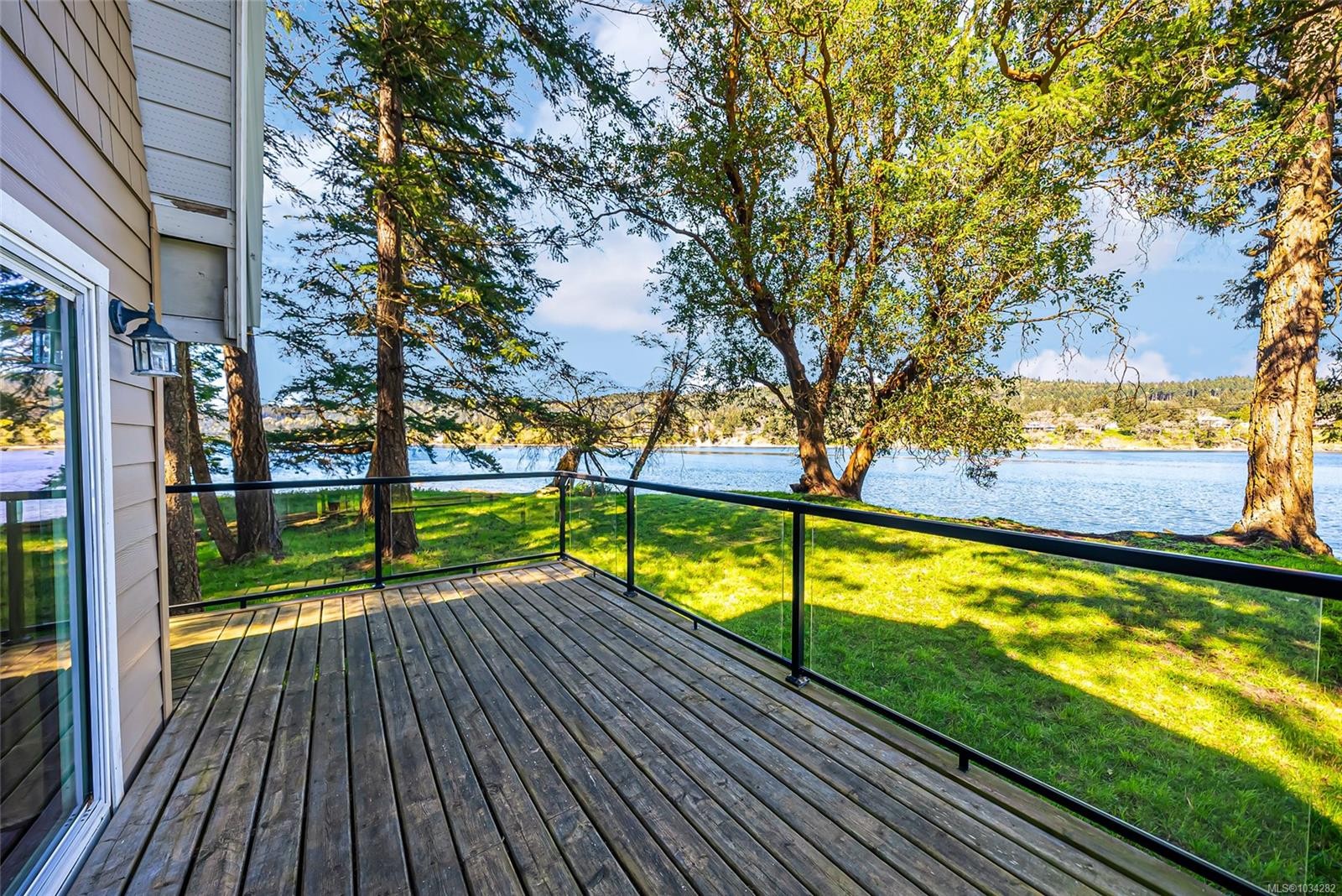 









970


Sea Fern

Lane,
Mudge Island,




BC
V0R 1X0

