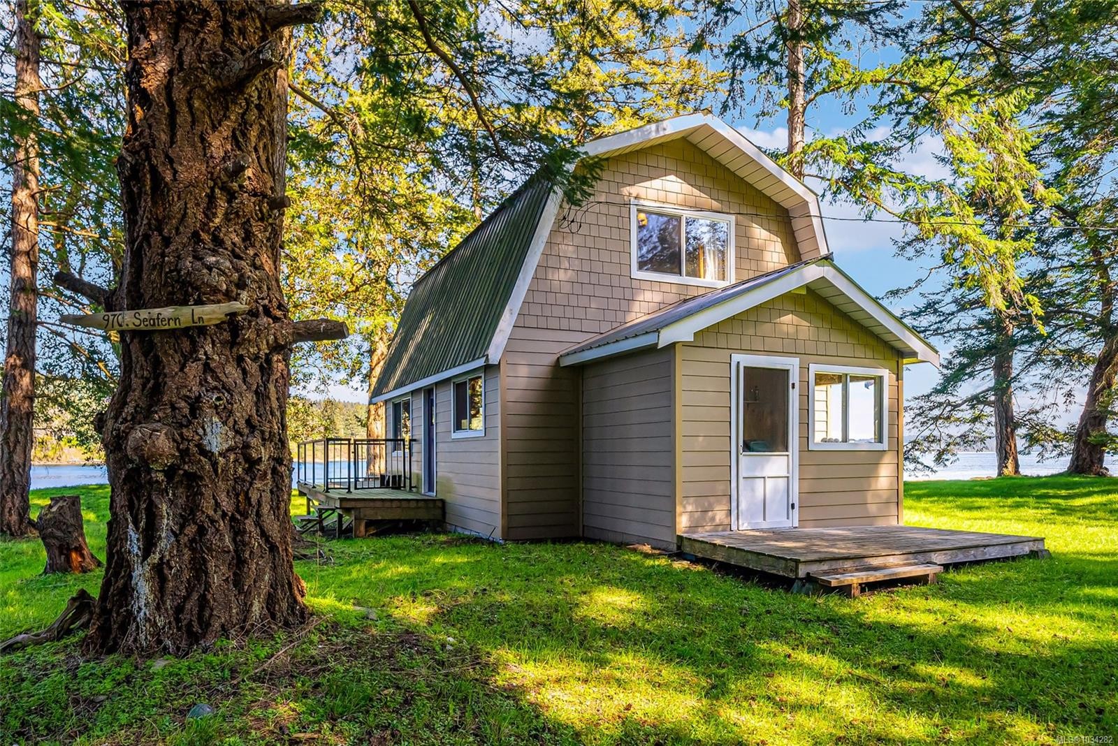 









970


Sea Fern

Lane,
Mudge Island,




BC
V0R 1X0

