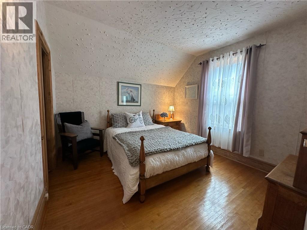 












257 ONTARIO Street

,
Stratford,




Ontario
N5A3H6

