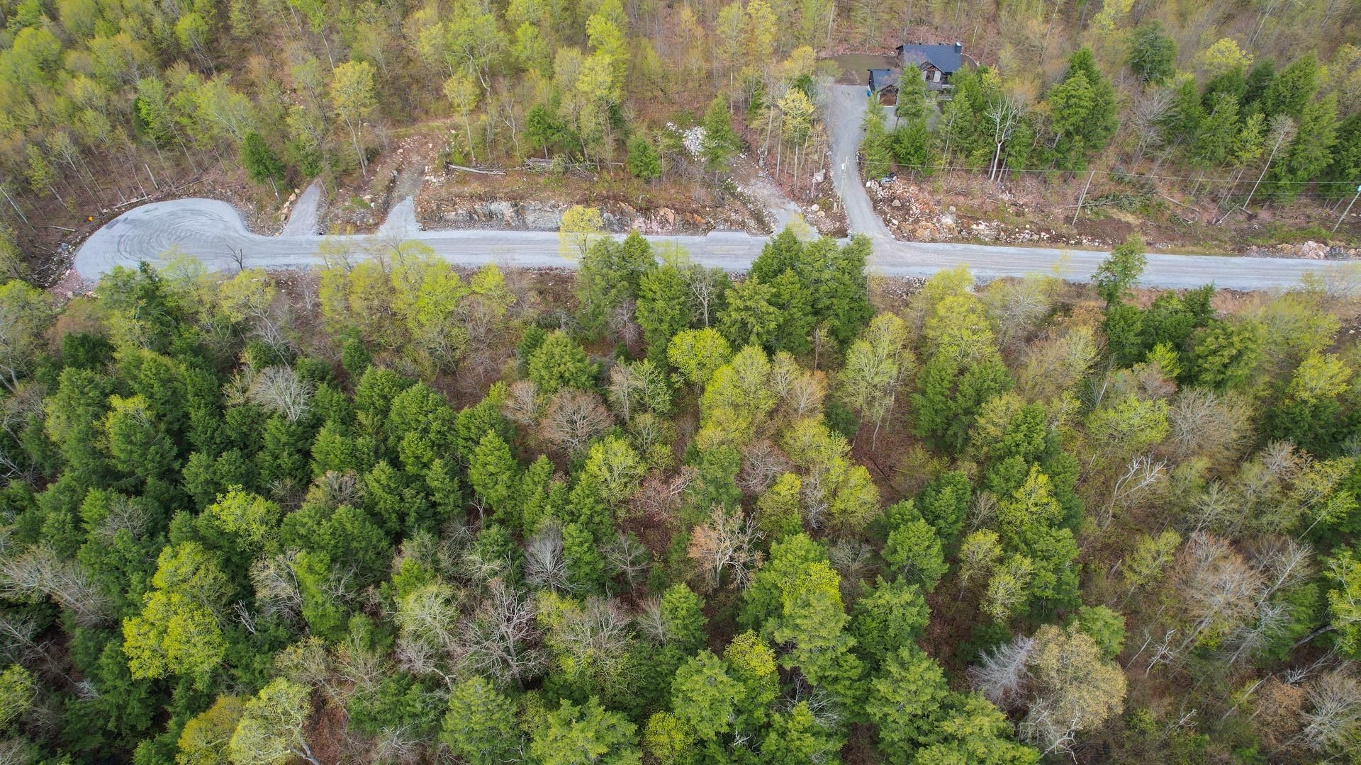 









37


Ch. de la Fresque

,
Val-des-Monts,







QC
J8N0C5

