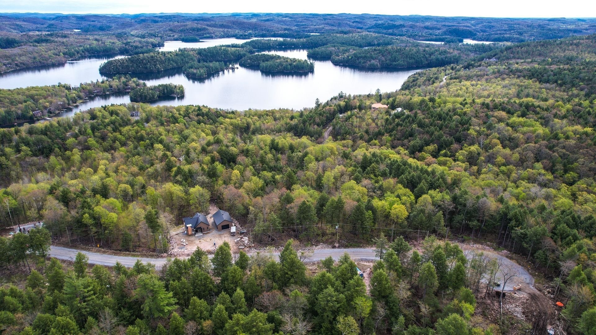 









7


Ch. de l'Aperçu

,
Val-des-Monts,







QC
J8N6A9

