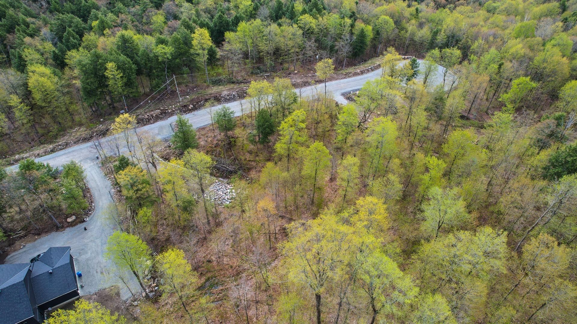 









40


Ch. de la Fresque

,
Val-des-Monts,







QC
J8N0C5

