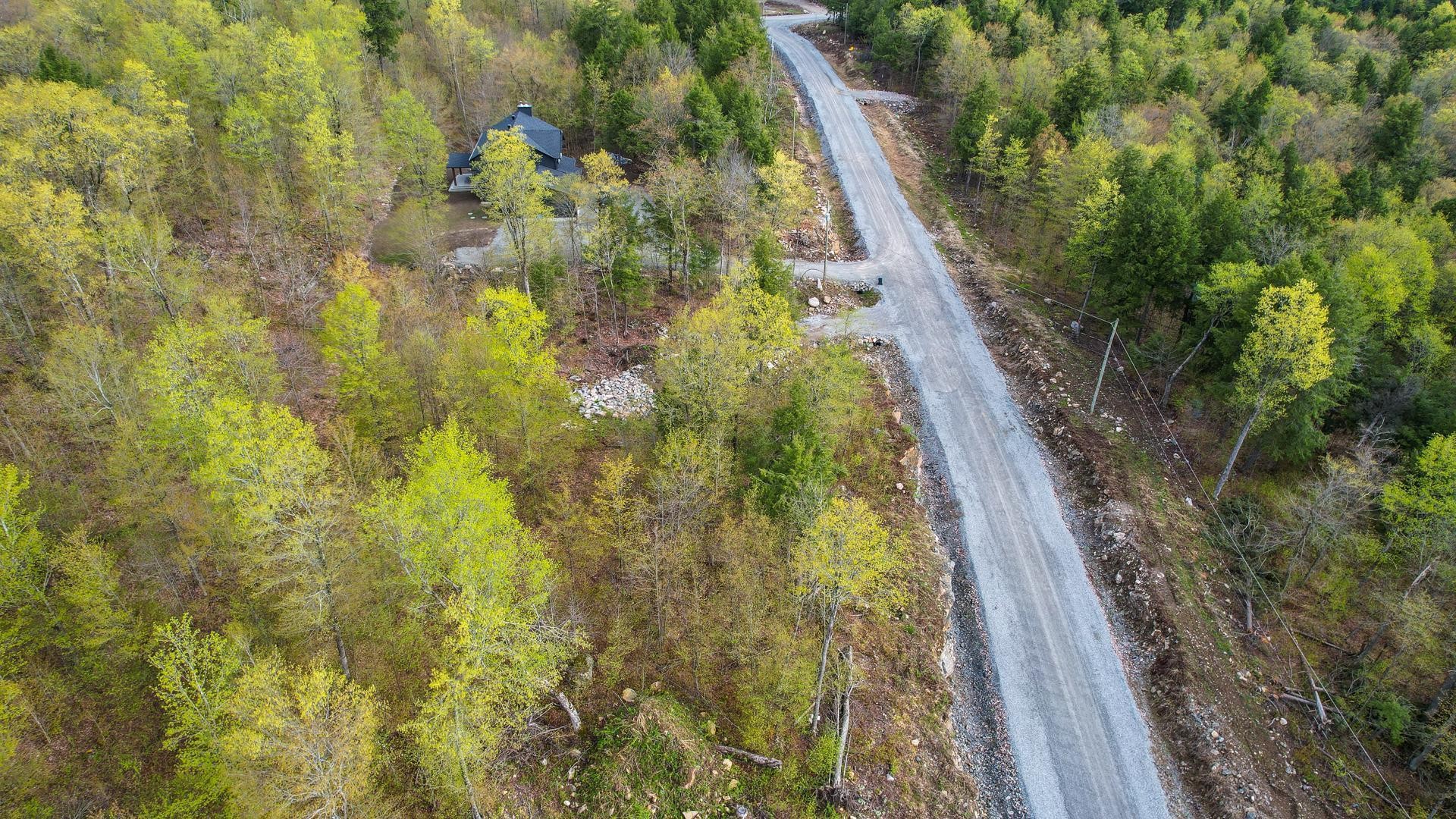 









40


Ch. de la Fresque

,
Val-des-Monts,







QC
J8N0C5

