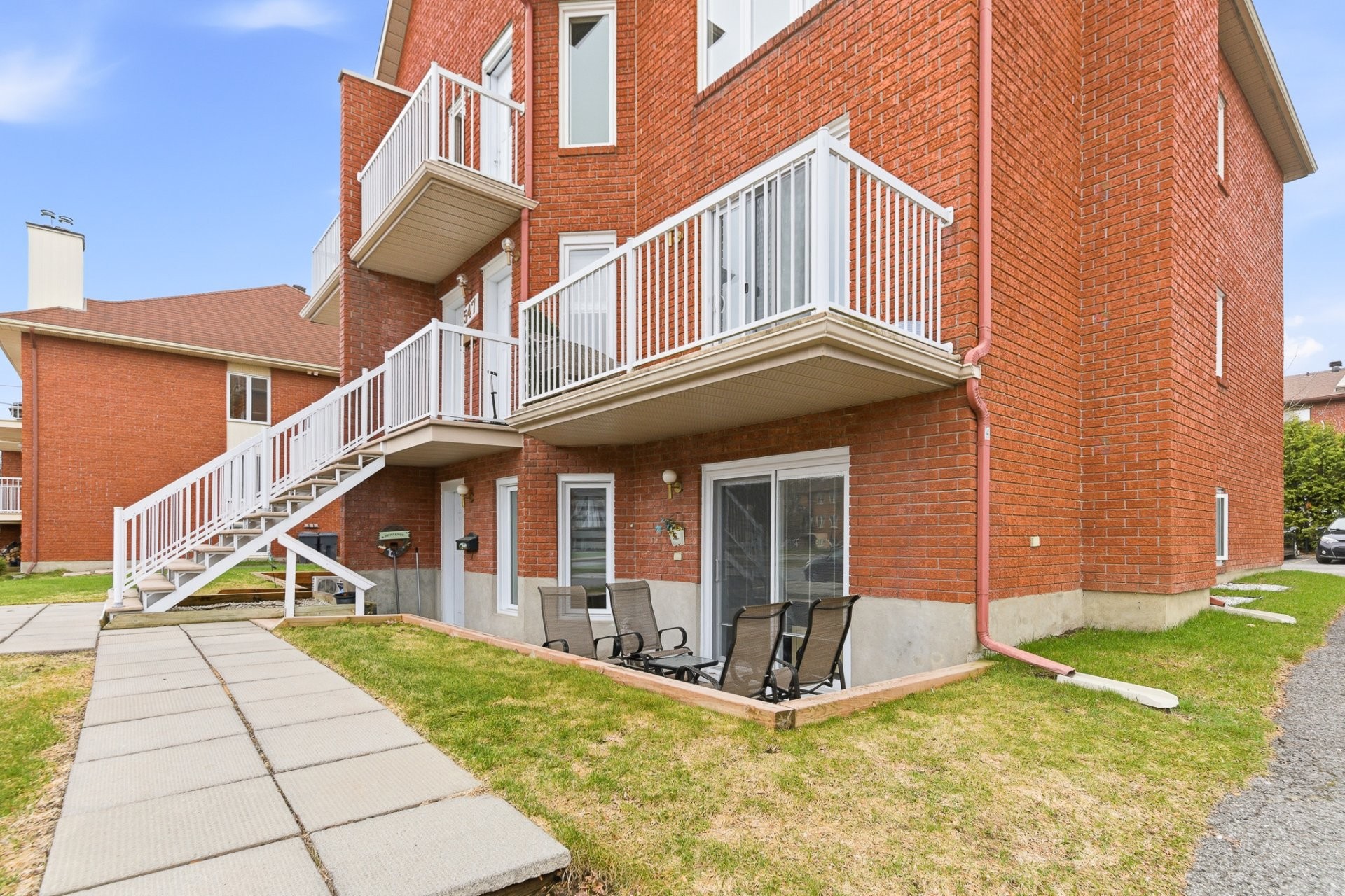 









547


Boul. des Hautes-Plaines

, 1,
Gatineau (Hull),




QC
J8Z2H2

