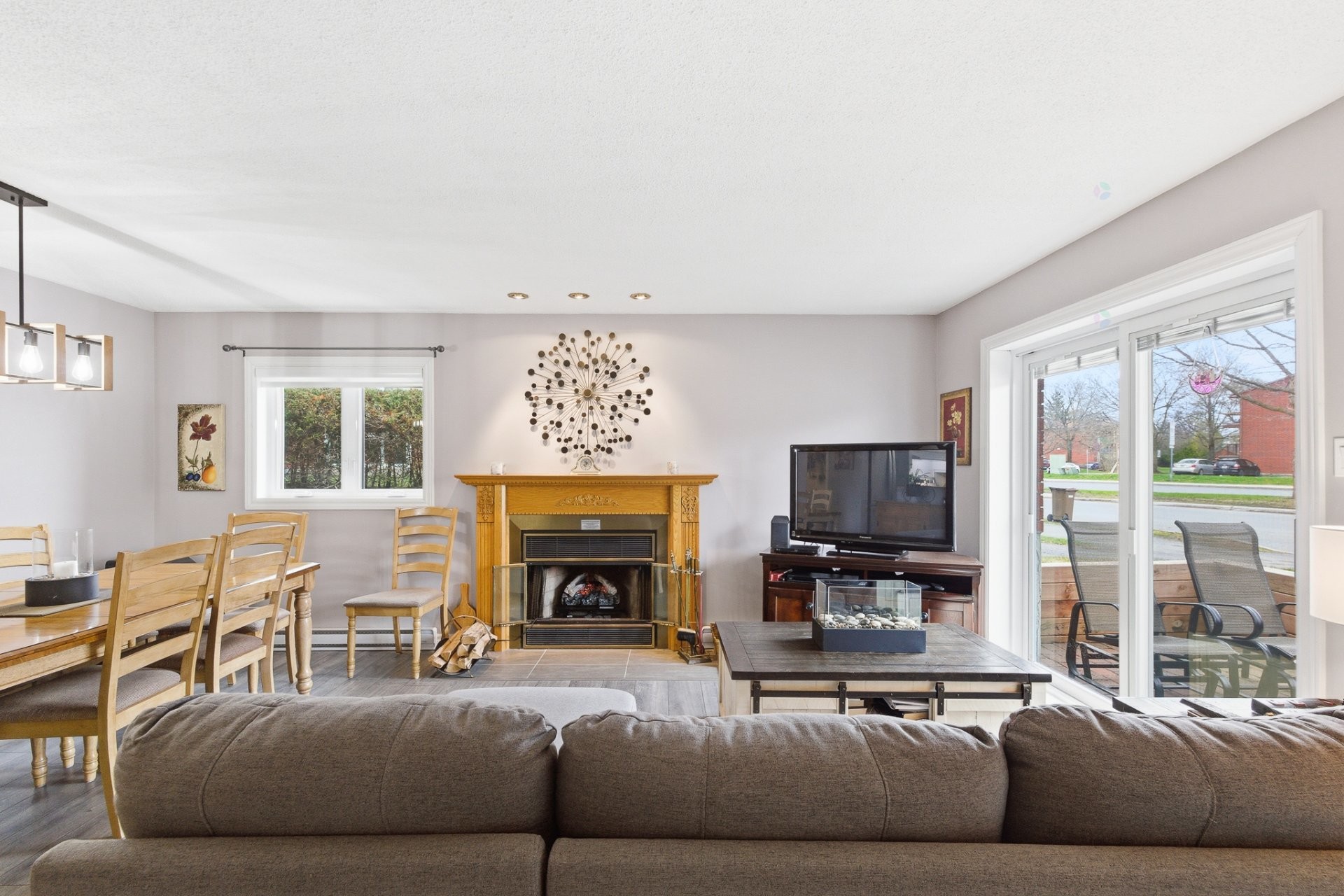 









547


Boul. des Hautes-Plaines

, 1,
Gatineau (Hull),




QC
J8Z2H2

