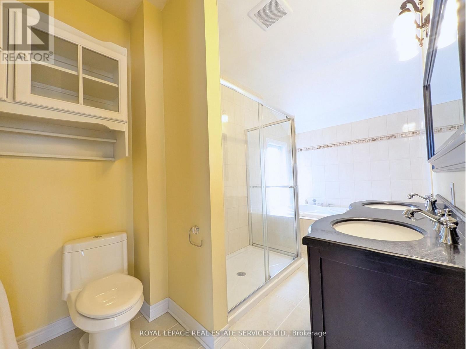 












20 HOLGATE STREET

,
Barrie,




Ontario
L4N2T5

