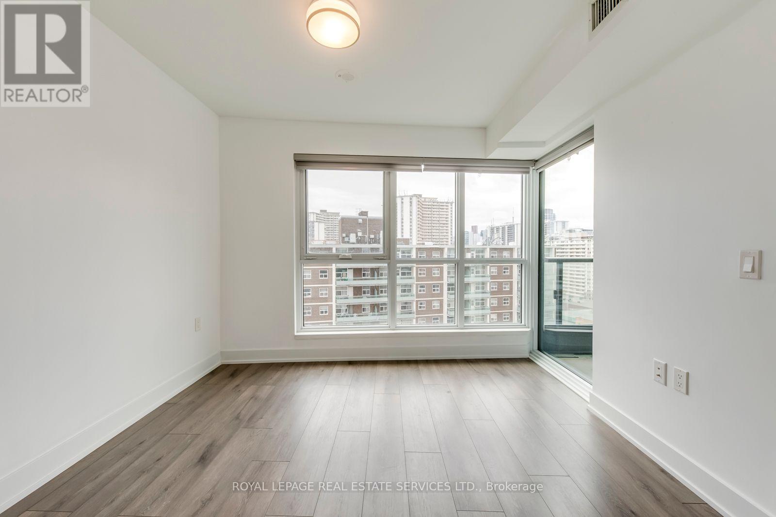 












1320 - 585 BLOOR STREET E

,
Toronto,




Ontario
M4W0B3

