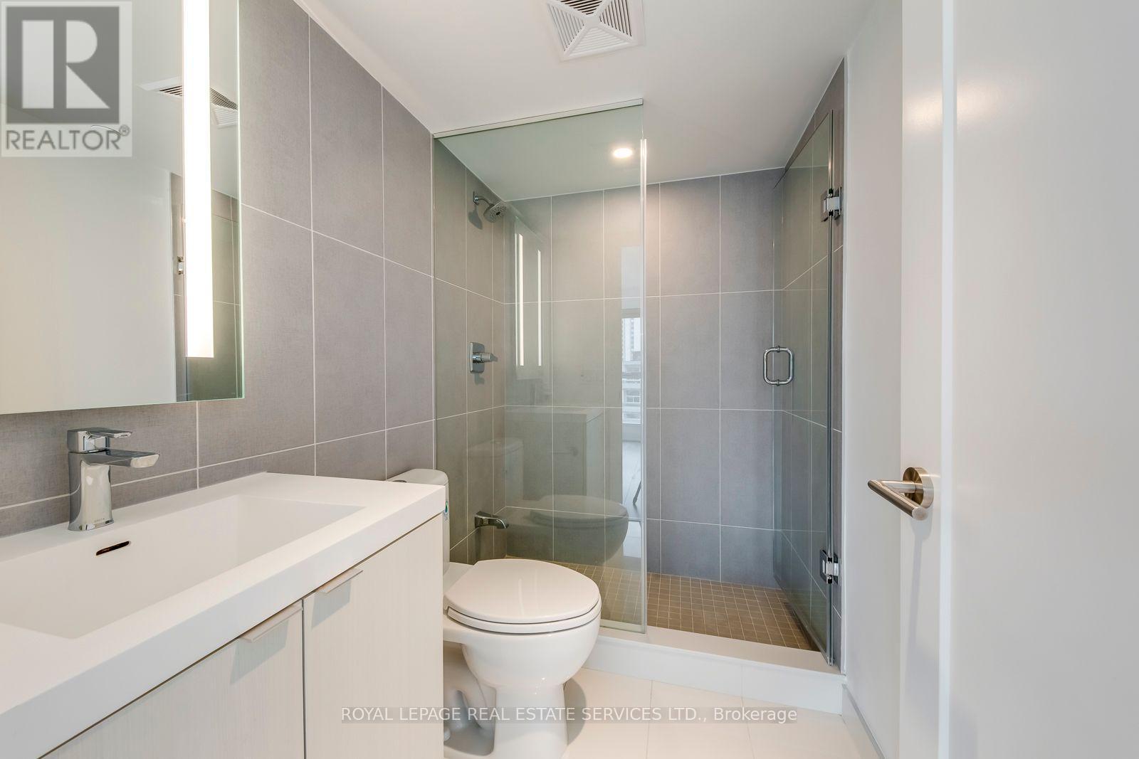 












1320 - 585 BLOOR STREET E

,
Toronto,




Ontario
M4W0B3

