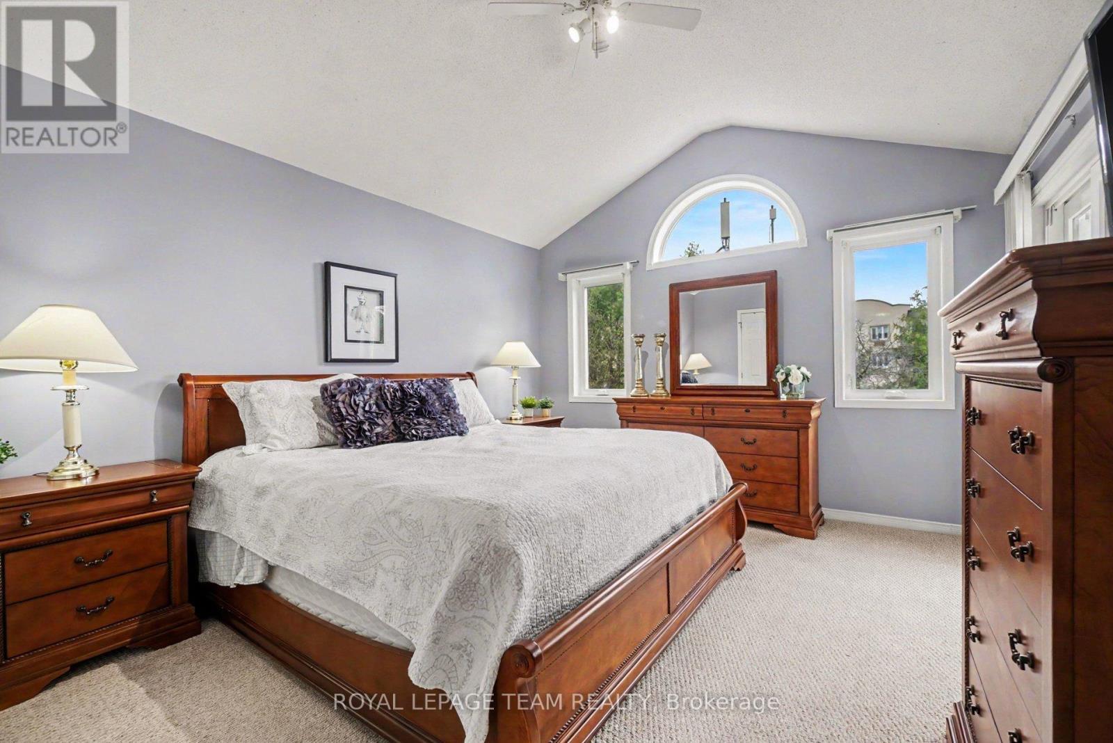 












1598 LISBON STREET

,
Ottawa,




Ontario
K4A4C3

