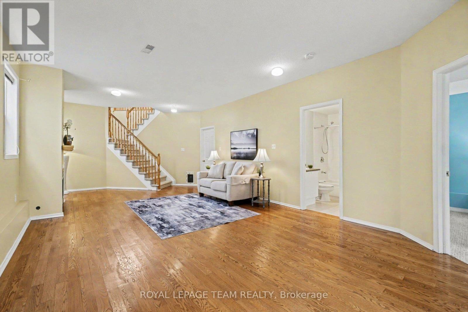 












1598 LISBON STREET

,
Ottawa,




Ontario
K4A4C3

