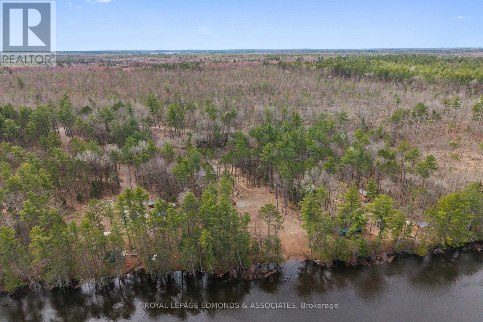 












290 HENNESSY TRAIL

,
Whitewater Region,







Ontario
K0J2L0


