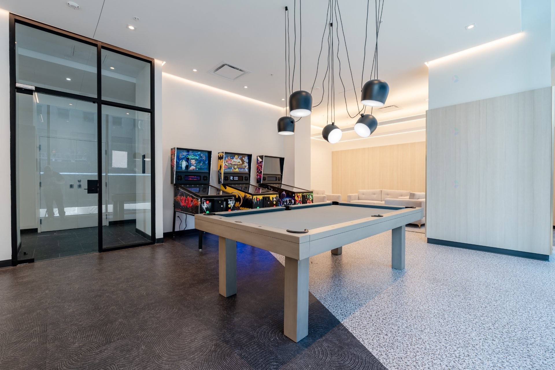 









1245


Rue De Bleury

, 3208,
Montréal (Ville-Marie),




QC
H3B0C2

