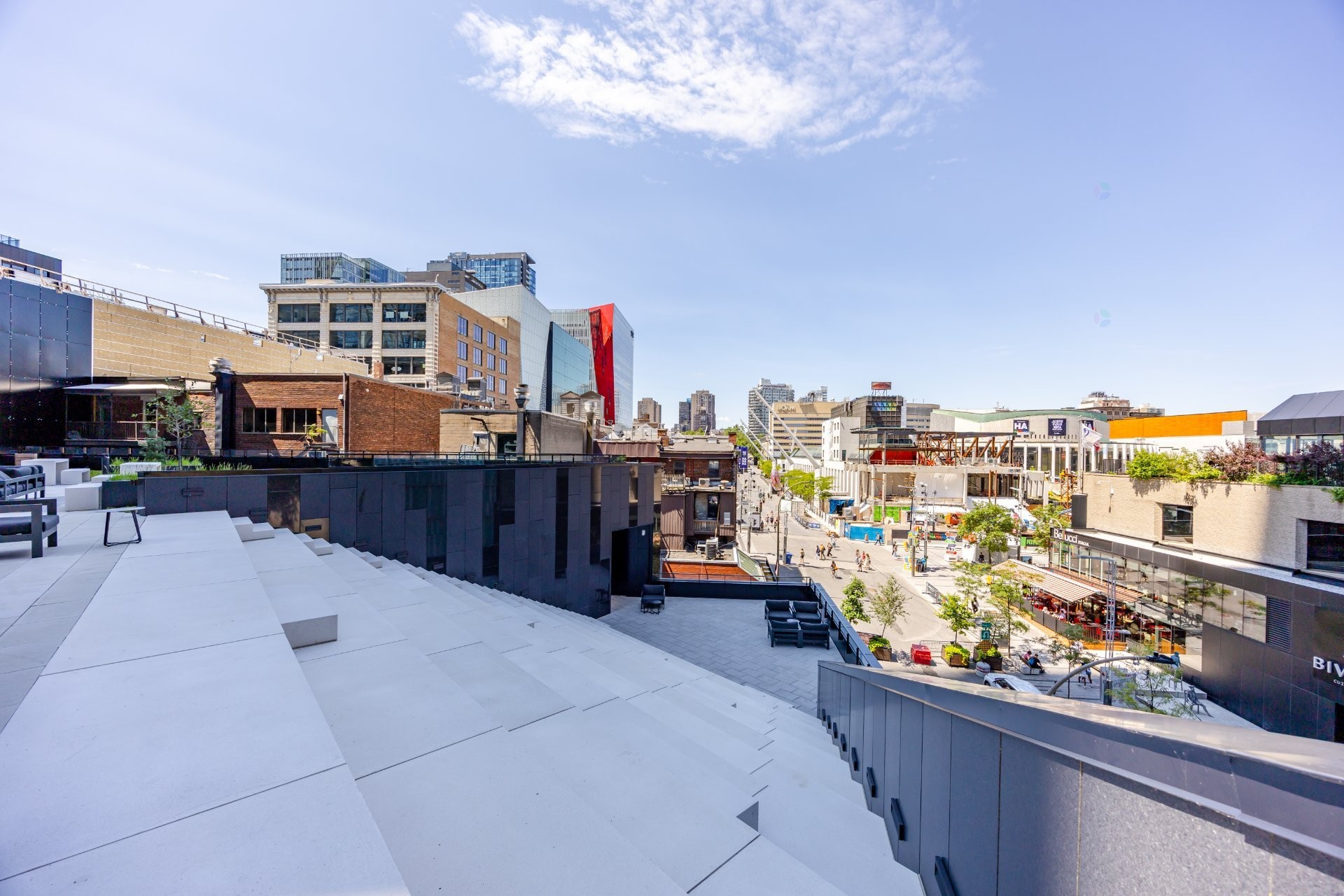 









1245


Rue De Bleury

, 3208,
Montréal (Ville-Marie),




QC
H3B0C2

