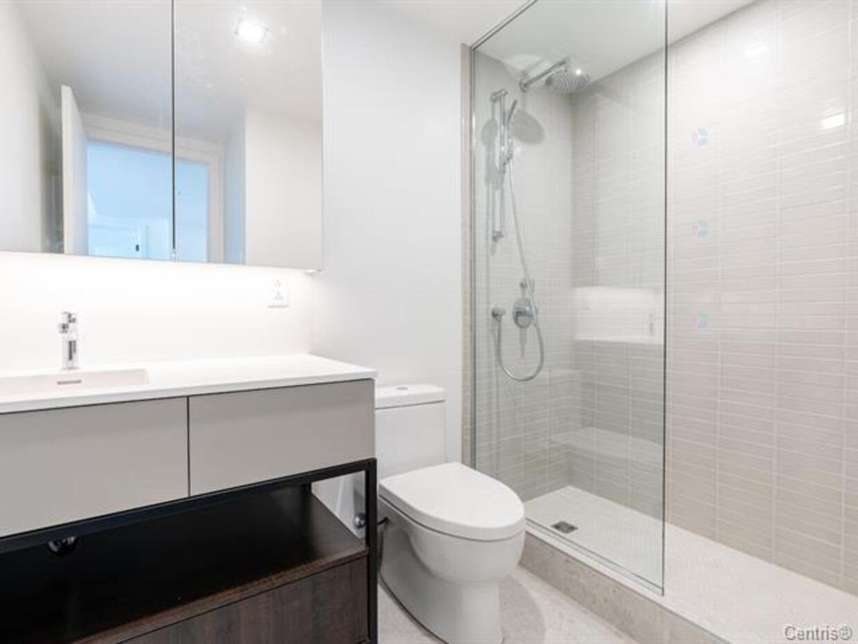 









1245


Rue De Bleury

, 3208,
Montréal (Ville-Marie),




QC
H3B0C2

