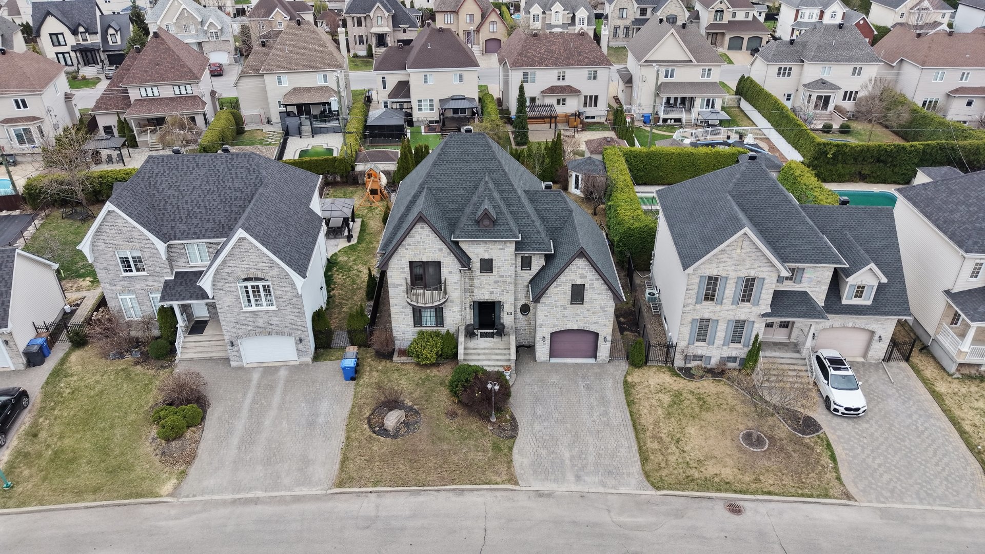 









269


Rue François-Brunet

,
Terrebonne (Lachenaie),




QC
J6V1T3

