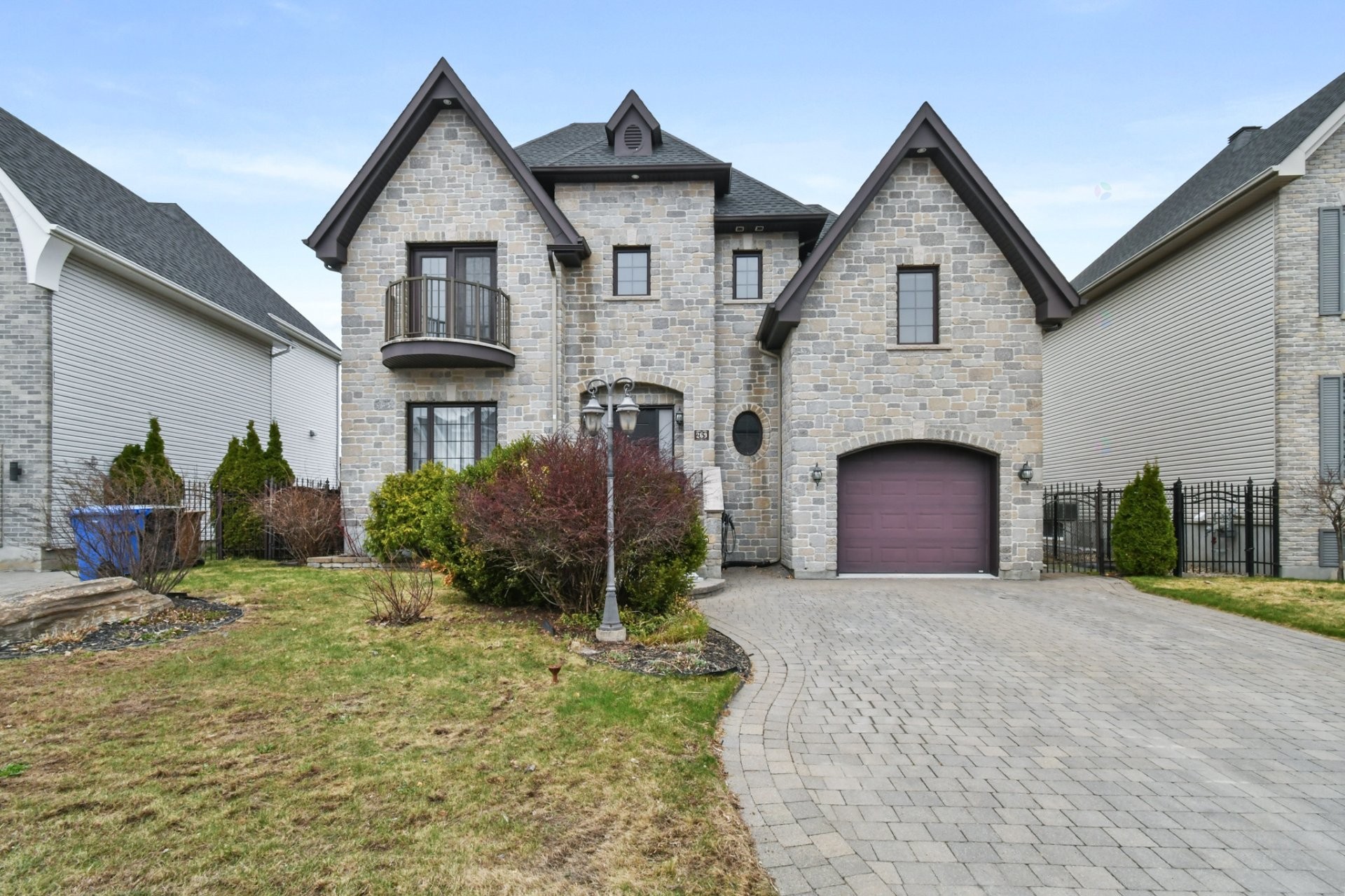 









269


Rue François-Brunet

,
Terrebonne (Lachenaie),




QC
J6V1T3

