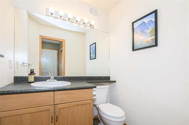 









1010


Wilkes

AVE, 5,
Winnipeg,




MB
R3P 2S4

