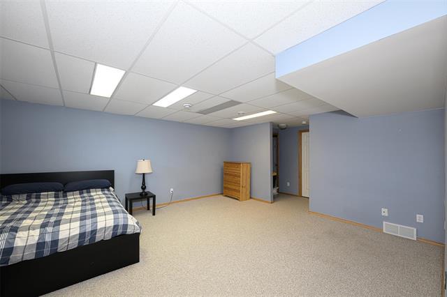 









1010


Wilkes

AVE, 5,
Winnipeg,




MB
R3P 2S4


