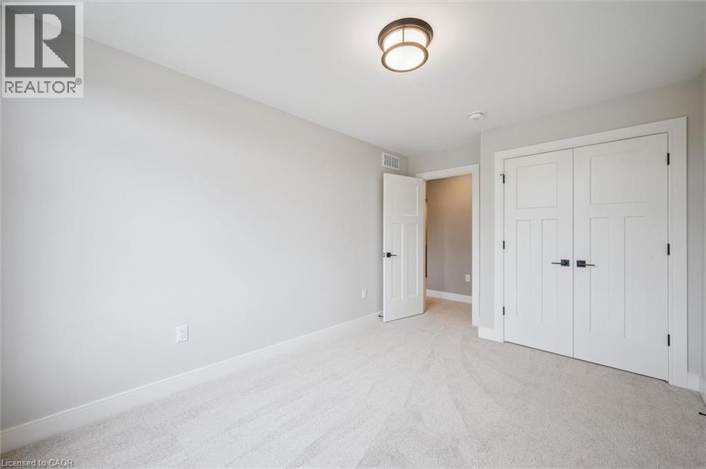 












56 WALKER Road

,
Ingersoll,




Ontario
N5C4H3

