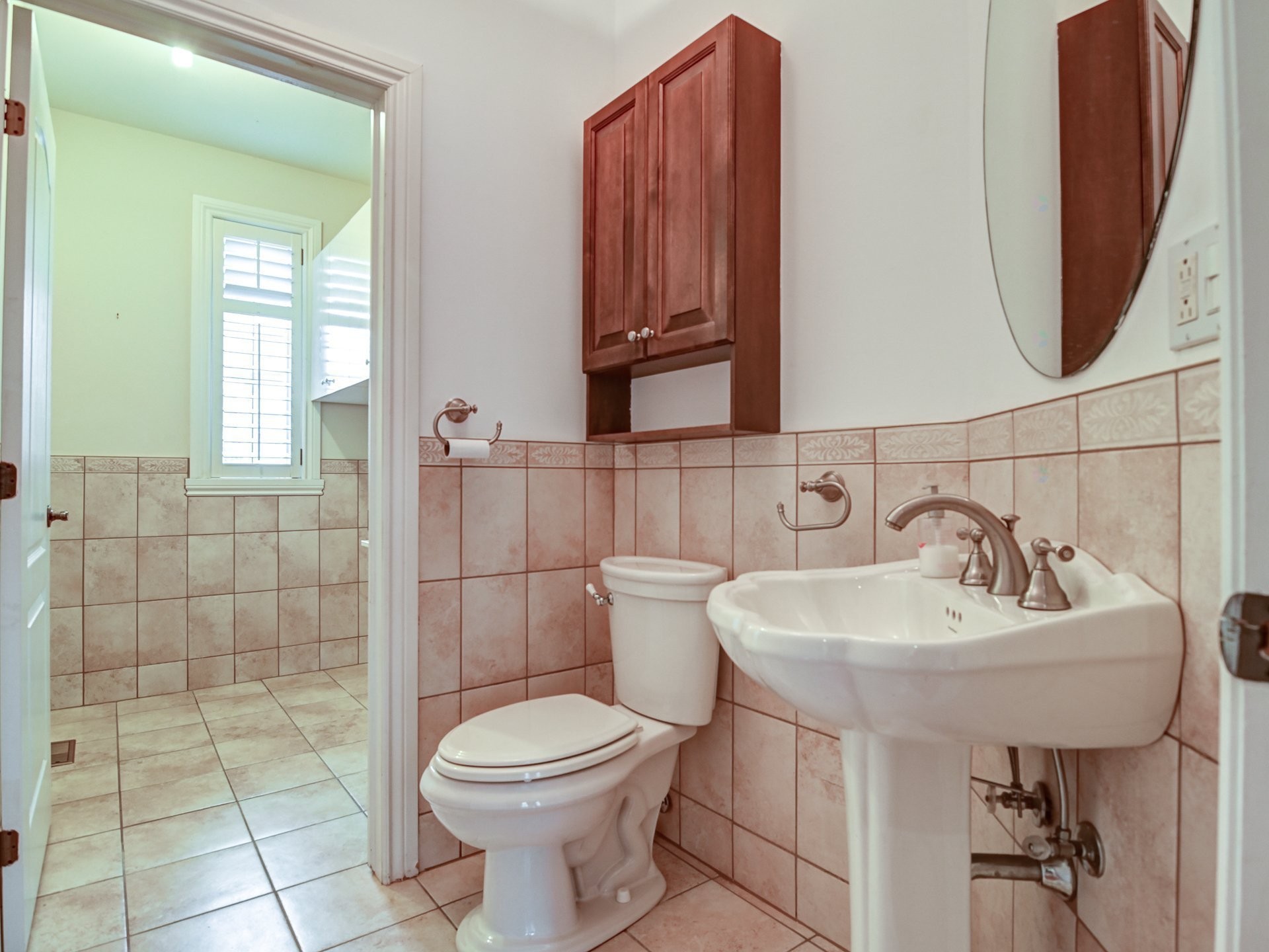 









3560


Rue de Loreto

,
Brossard,




QC
J4Y3J7

