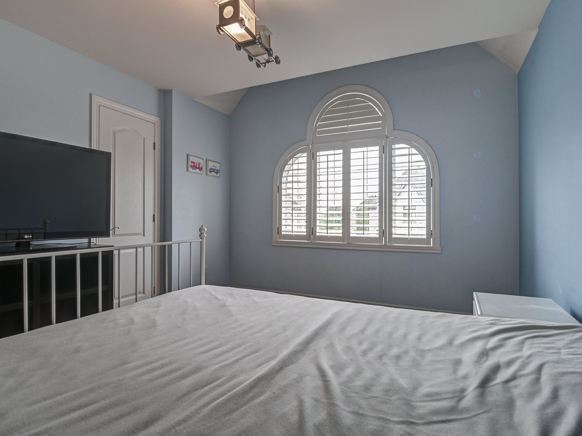 









3560


Rue de Loreto

,
Brossard,




QC
J4Y3J7

